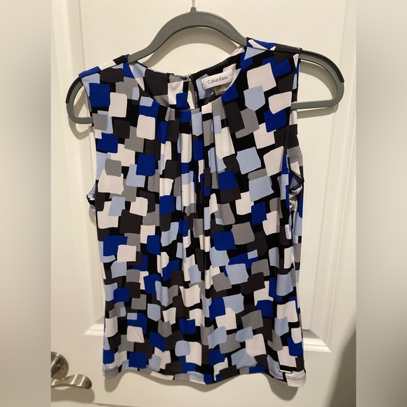 Top by Calvin Klein. - Picture 1 of 1